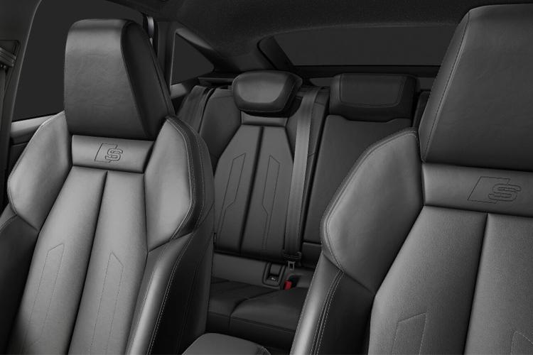 3740098 210kW 45 82kWh Sport 5dr Auto [Leather]