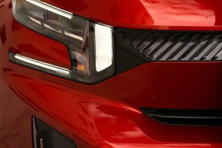 3923659 83kW Standard Range Plus 44kWh 5dr Auto