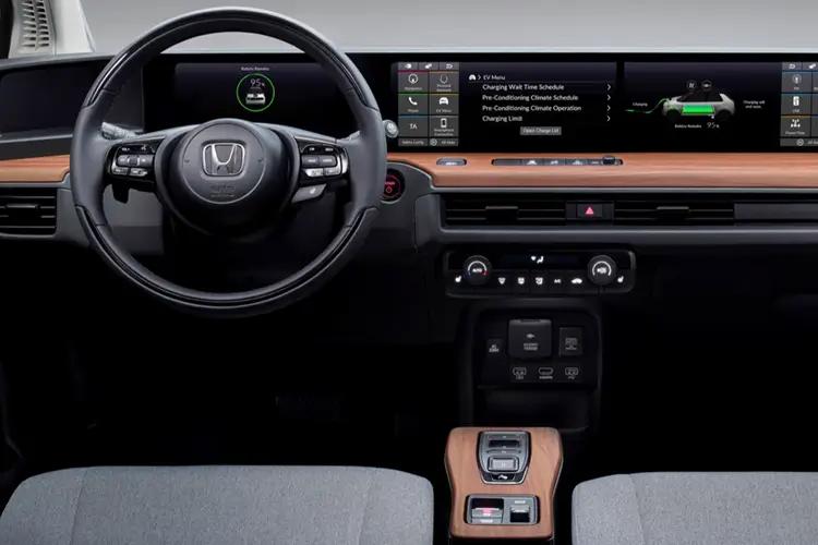 1202325 113kW Advance 36kWh 5dr Auto