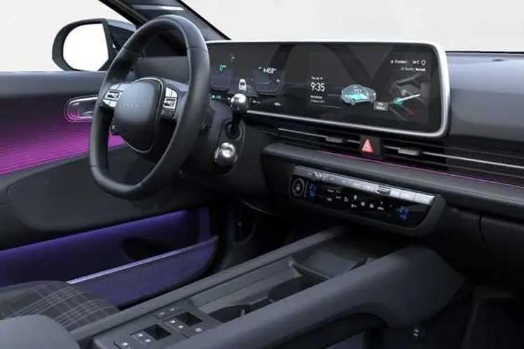 3733851 168kW Premium 77kWh 4dr Auto