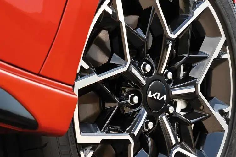 4060974 1.5T GDi ISG 138 GT-Line S 5dr DCT