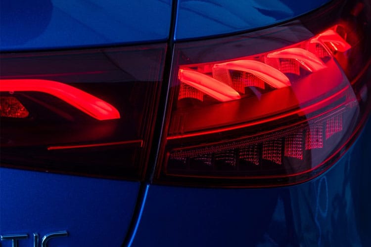 3958974 EQE 350+ 235kW AMG Line Edition 96kWh 4dr Auto