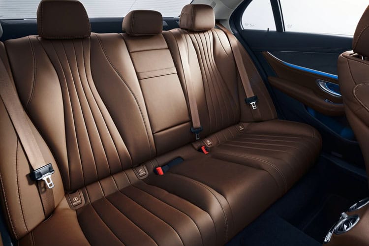 3844574 E300de Exclusive Premium 4dr 9G-Tronic