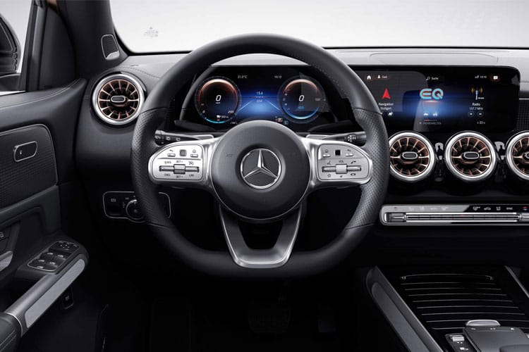 3940941 EQB 300 4M 168kW AMG Line Prem Plus 70.5kWh 5dr At