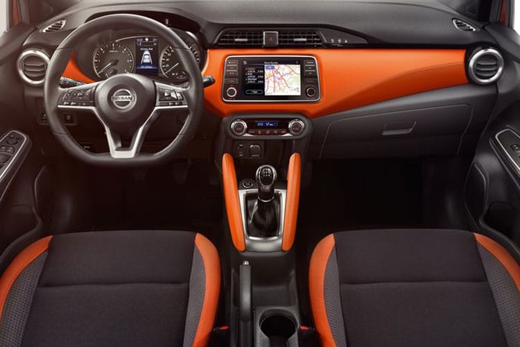 3976628 110kW Advance 52kWh 5dr Auto