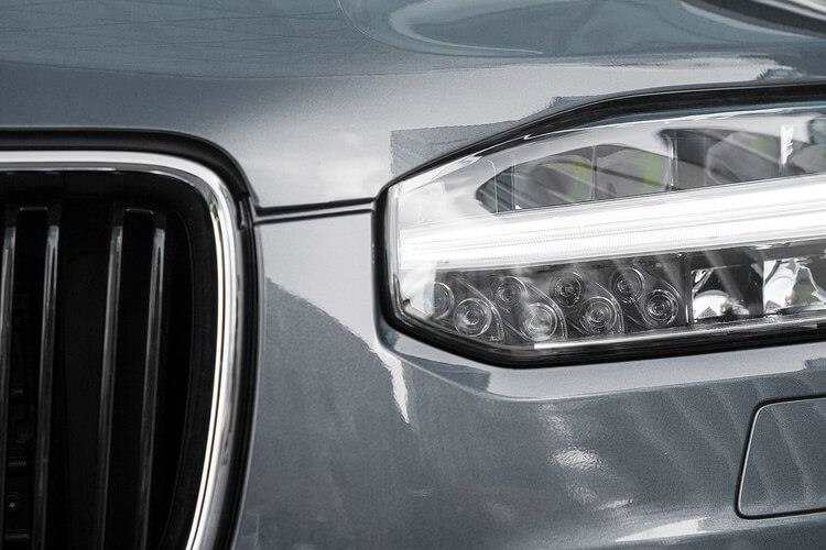 3979146 2.0 T8 PHEV Plus Edition Dark 5dr AWD Geartronic