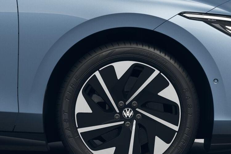 3942792 210kW Match Pro Plus 77kWh 5dr Auto [Int+Ext+ Pan]