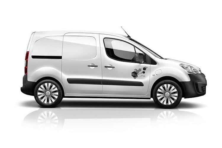 3943376 100kW 52kWh 800kg Van Enterprise Plus Auto