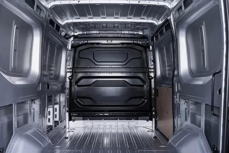 3943168 2.0 dci 150ps Acenta Chassis Cab