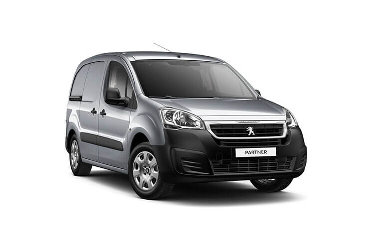 3943533 800 100kW 52kWh Professional Plus Van Auto