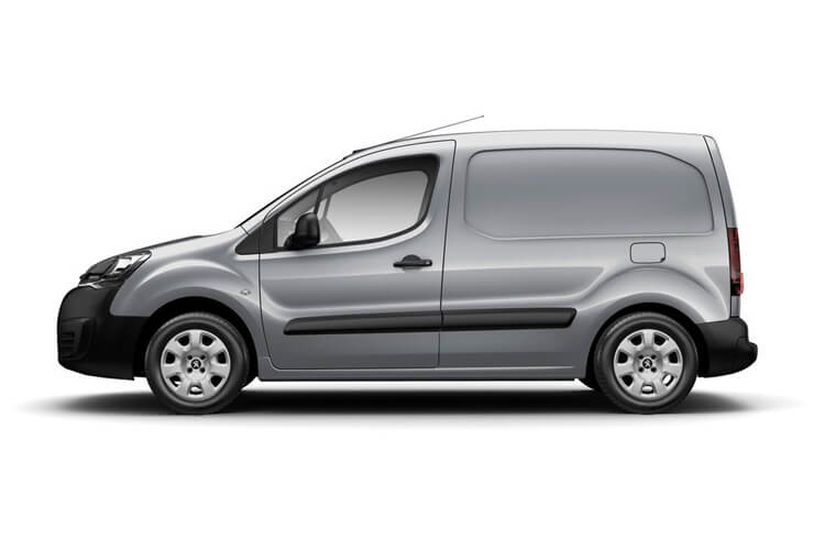 3943533 800 100kW 52kWh Professional Plus Van Auto