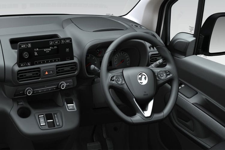 3972252 2300 100kW Pro 50kWh H1 Van Auto