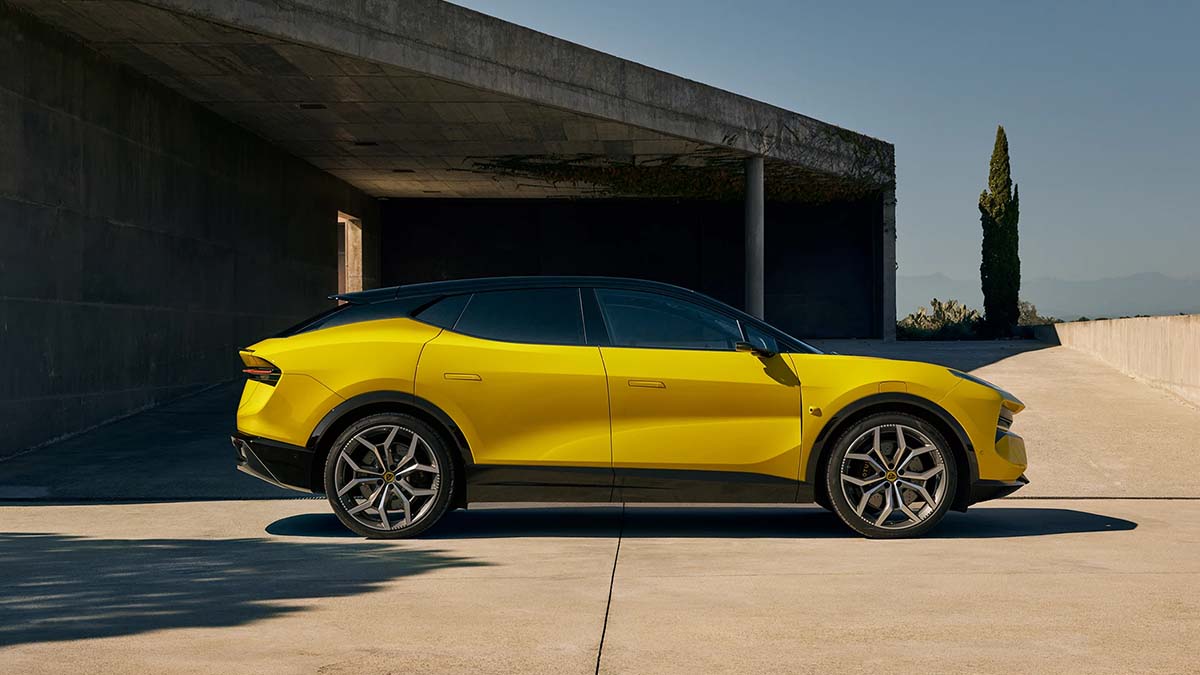 Yellow Lotus Eletre Exterior Side Static